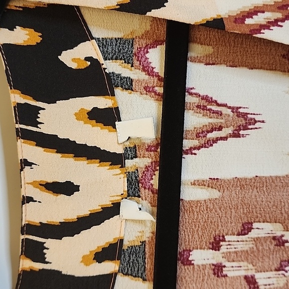 Evereve Tunic, fall colors sz large - Picture 2 of 5